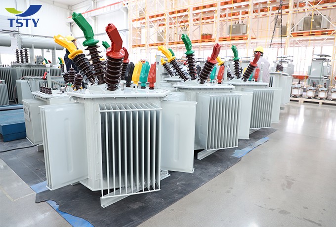 Three-dimensional Wound Core Power Transformer